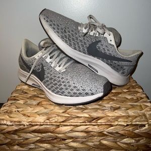 Nike Zoom Sneakers